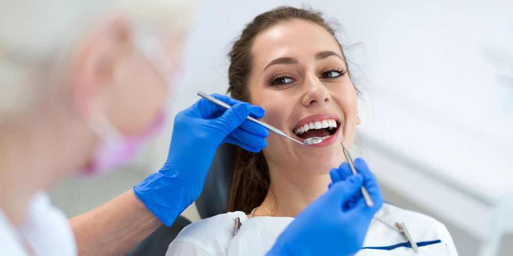 Dentist in Delhi