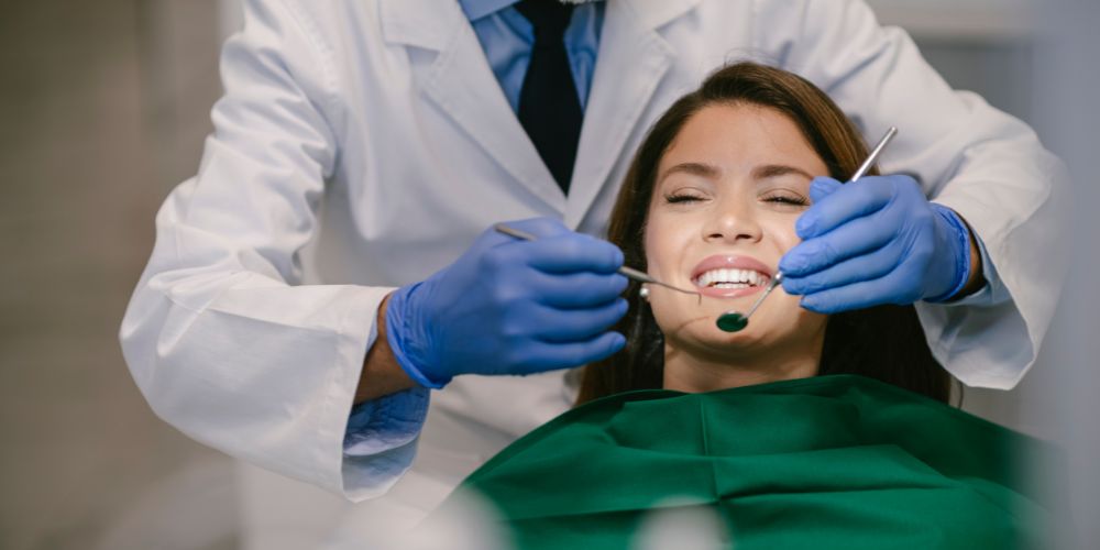 Dentist in Delhi